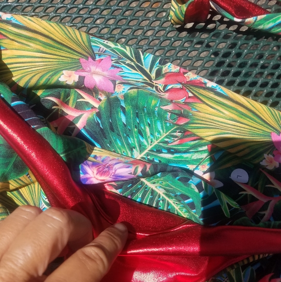 Tipsy Gypsy Reversible Bikini - Picture 3 of 3